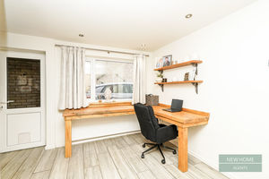 Photo 11- click for photo gallery